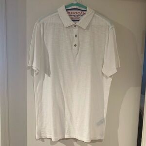 Banana Republic White Polo Shirt Classic Knit size medium. Made in Vietnam